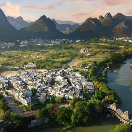 Serene Vale Inn Guilin-Free One Way Pick Up Service To High-Speed Railway Station For 2 Nights Экстерьер фото