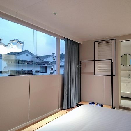 Serene Vale Inn Guilin-Free One Way Pick Up Service To High-Speed Railway Station For 2 Nights Экстерьер фото