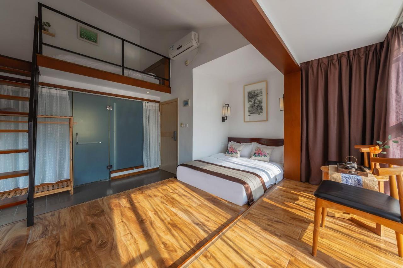 Serene Vale Inn Guilin-Free One Way Pick Up Service To High-Speed Railway Station For 2 Nights Экстерьер фото