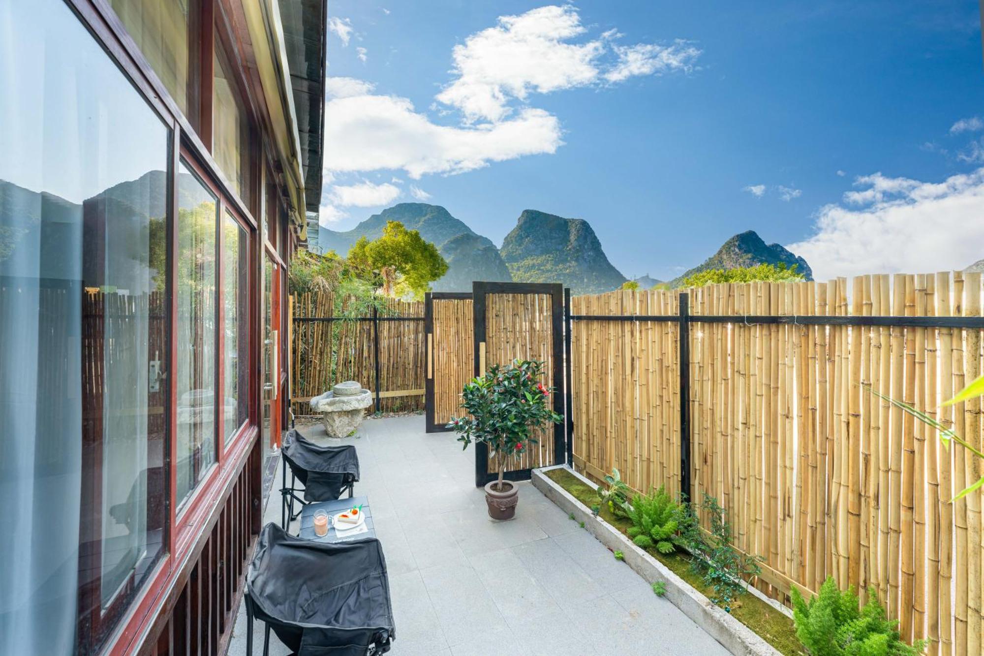 Serene Vale Inn Guilin-Free One Way Pick Up Service To High-Speed Railway Station For 2 Nights Экстерьер фото