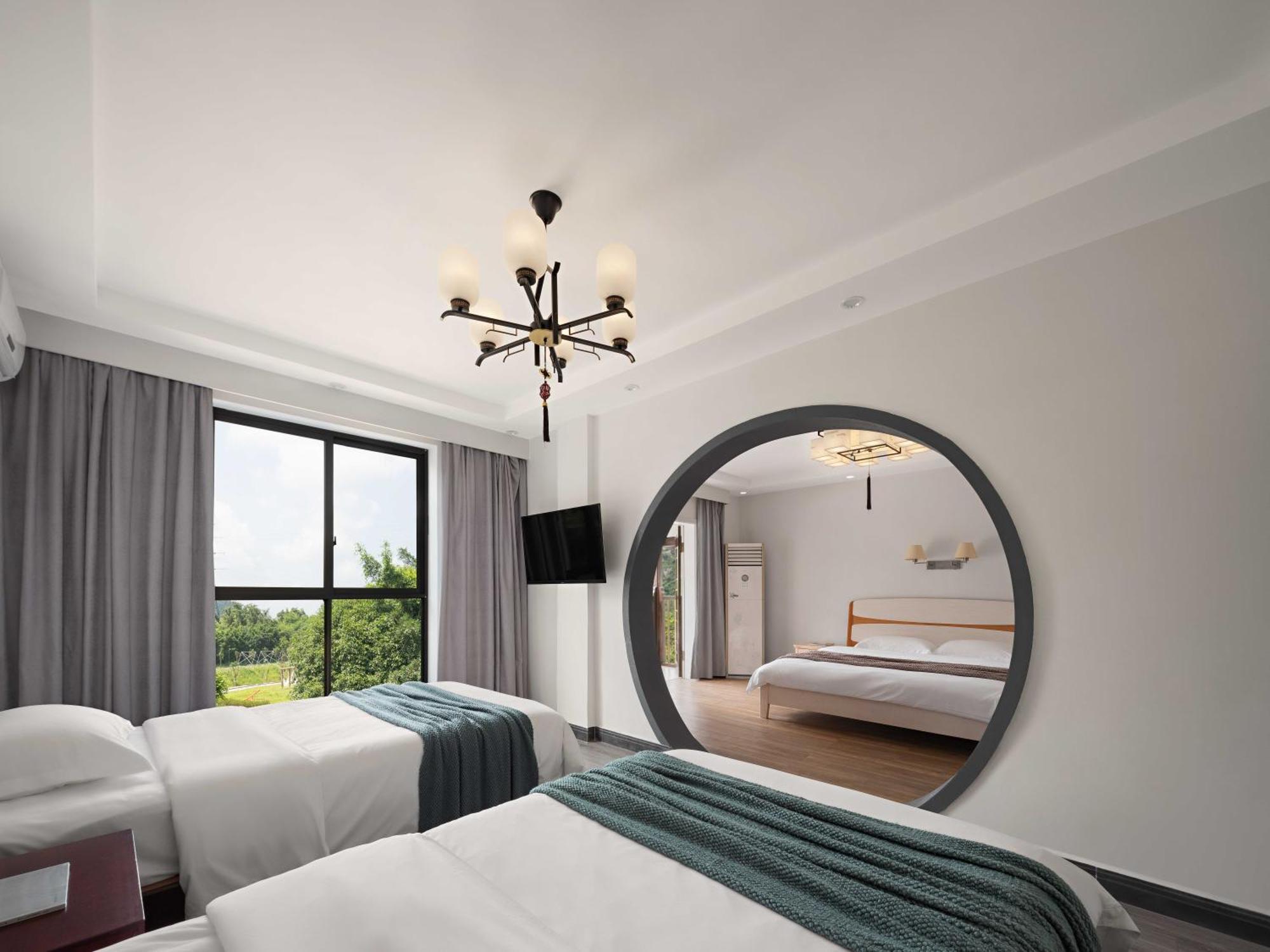 Serene Vale Inn Guilin-Free One Way Pick Up Service To High-Speed Railway Station For 2 Nights Экстерьер фото