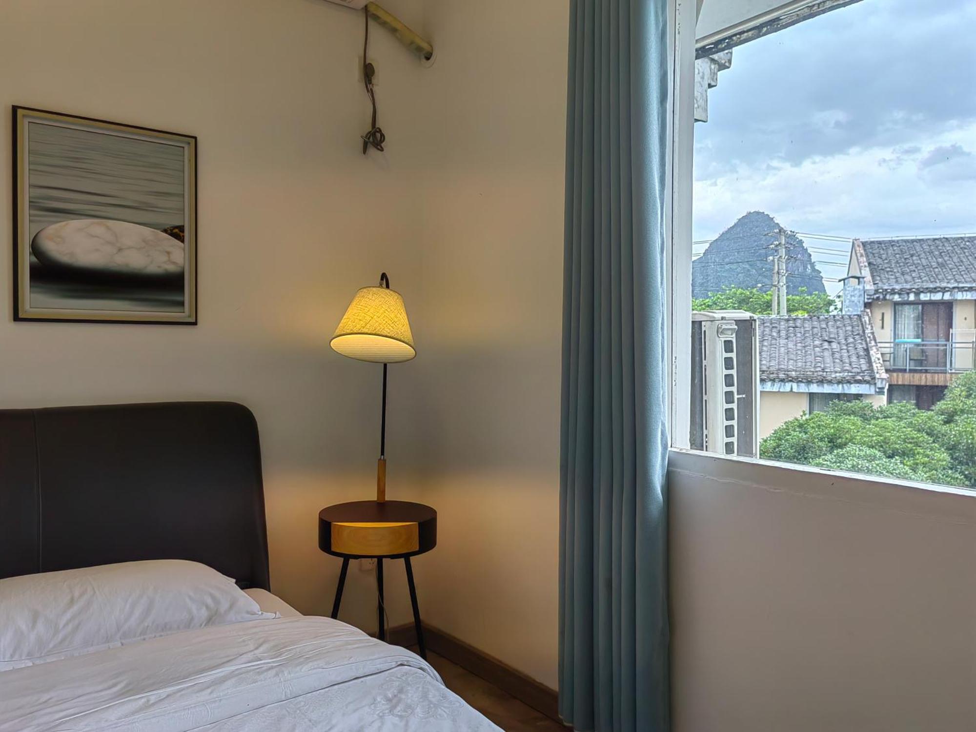 Serene Vale Inn Guilin-Free One Way Pick Up Service To High-Speed Railway Station For 2 Nights Экстерьер фото